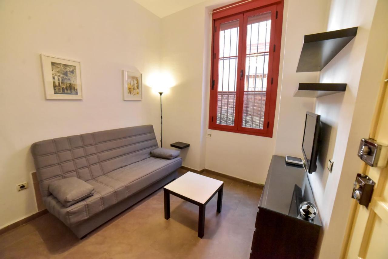 Appartement Quiet Typical Patio & Terrace *