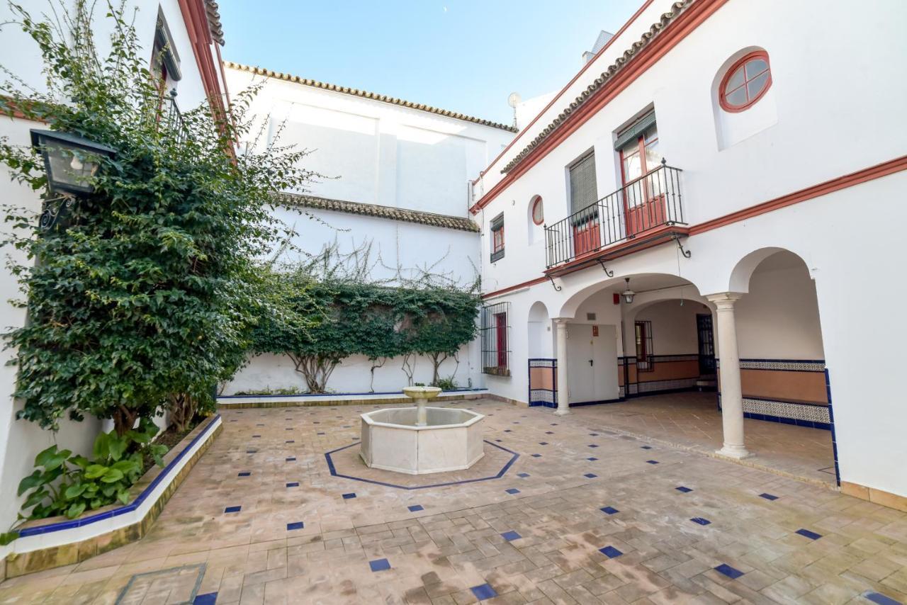 Quiet Typical Patio & Terrace Appartement